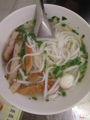 banh canh cha ca 20k/to