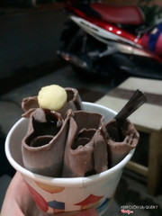 Kem cuộn Socola