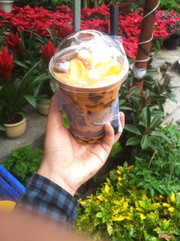 Nghe bạn bè rù quến nên ghé thử 😻😻😻 từ Gò Vấp lên Quận 11 để uống không uổng phí tý nào. Cảm nhận vị trà sữa rất thanh và các loại thạch đa dạng có các loại mình nhìn đúng lạ ăn thử ngon ngất ngây con gà tây. Ly chà bá uống đúng đã. Nhân viên cũng nhiệt tình xin gì cũng cho thêm. Nói chung rất thích !!!