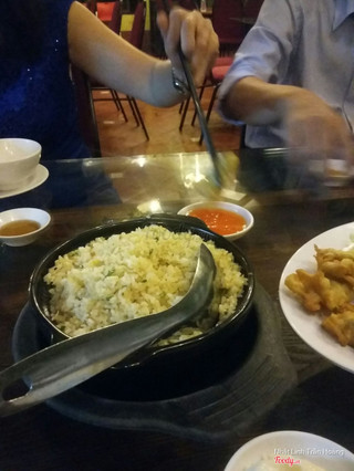 Cơm chiên cá mặn