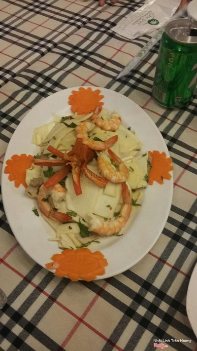 Gỏi không chua lắm