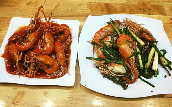 Tôm Càng Xanh Quán