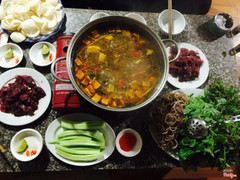 Lẩu riêu cua bắp Nghé sườn sụn