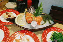 Salmon Sashimi 110k