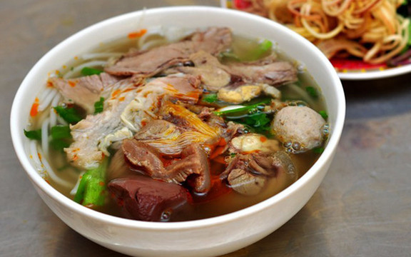 Bún Bò O Xíu