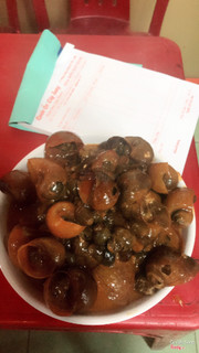 với cái thời tiết se lạnh như này mà ăn Ốc Sốt Tương 😋😋😋 thì khỏi phải bàn nữa nhỉ Giá: 50 kênh Vị: cay cay vị tương,thơm béo vị Ốc Cây Sung😍😍😍 nhấc máy lên và📞0️⃣8️⃣8️⃣8️⃣8️⃣8️⃣6️⃣8️⃣7️⃣7️⃣7️⃣ để nhậu nào😍😍😍