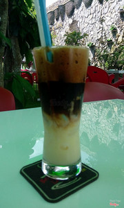 cafe sữa 3 tầng