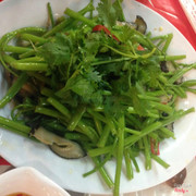 ốc giác xào rau muống