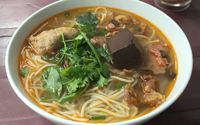 Bún Bò Tí