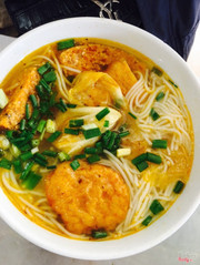 Bún riêu chả