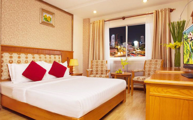 Cherry Hotel
