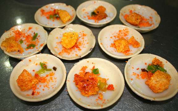 Bé Năm - Bánh Bèo & Bánh Hỏi