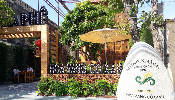 Hoa Vàng Cỏ Xanh Cafe