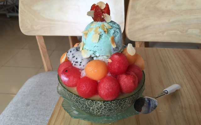 Ice Tower - Bingsu & Tea