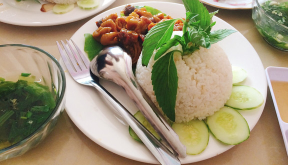 Coco Quán - Bún Cá Miền Tây & Cơm Văn Phòng