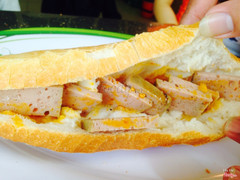 
Bánh Mì 15k
