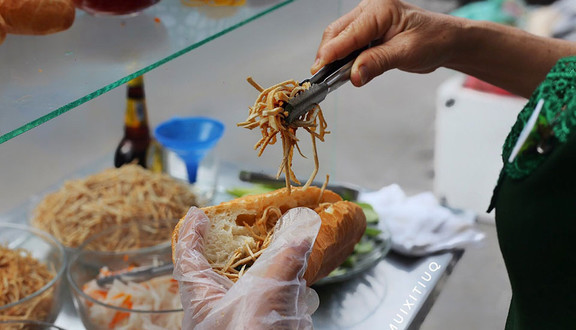 Bánh Mì Bì - Nguyễn Văn Thủ