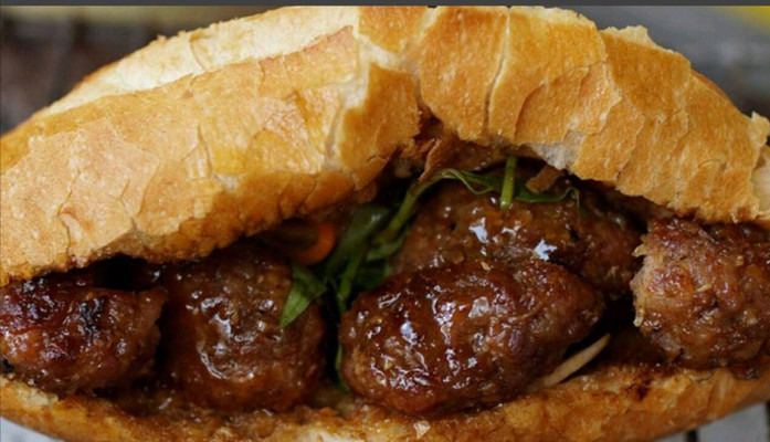 8 Tài - Bánh Mì Bò Nướng & Nước Giải Khát - Đường Số 7