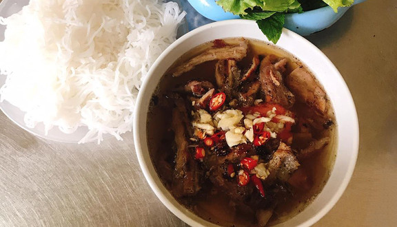 Bún Chả Cô Sáu