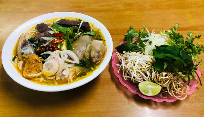 Bún Bò Huế Cung Đình - Phố Tây Sơn