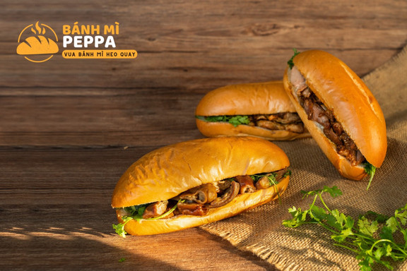 Bánh Mì Peppa - Vua Bánh Mì Heo Quay - 166 Vũ Phạm Hàm