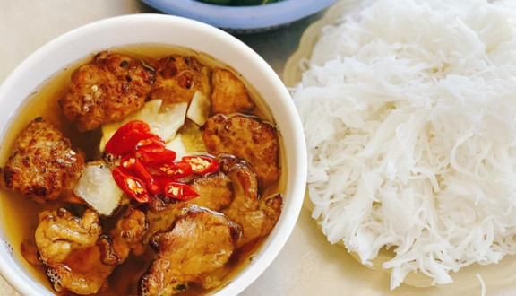 Quán Bún Chả Bà Thu