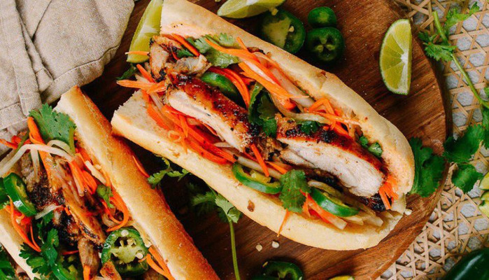 Vinabami - Bánh Mì Hội An & Xôi Trứng Chả - Trung Kính