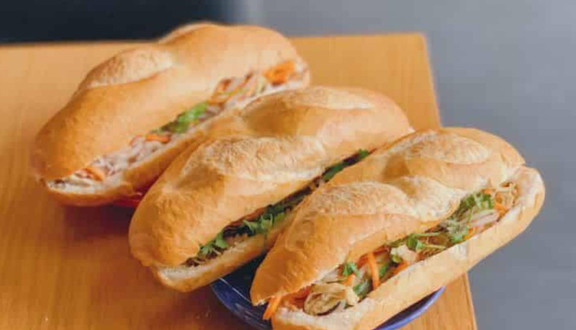 Bánh Mì Trần Thuỷ