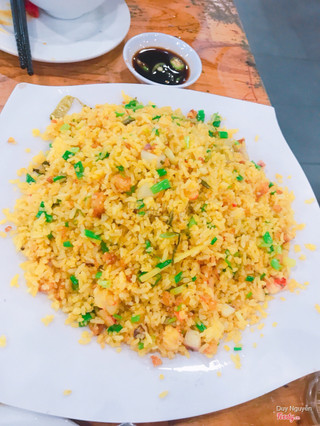 Cơm chiên hải sản