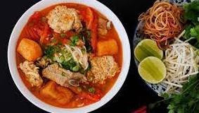 Cô 3 Lạ - Bún Riêu & Bánh Canh Chả Cá Thu