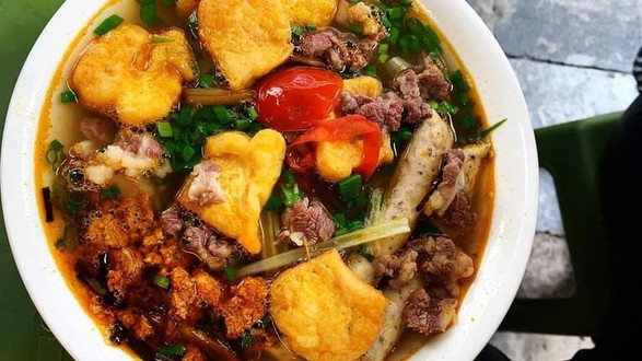 Ngọng Quán - Bún Riêu Cua