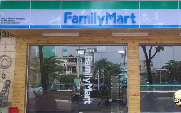 FamilyMart - 312 Điện Biên Phủ