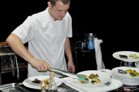 Thưởng thức đồ nướng kiểu Argentina Grill bên bờ biển