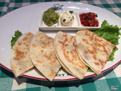 bánh quesadillas truyền thống