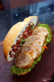 bánh mì Gà Nướng