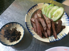 Bò 1 nắng + muối kiến