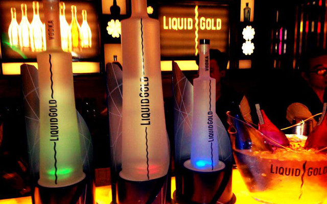 Liquid Sky Bar - Renaissance Riverside Hotel