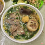 bún bò giò heo