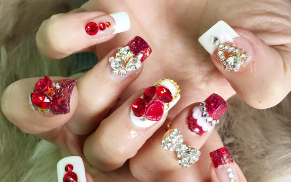 Bello Nails