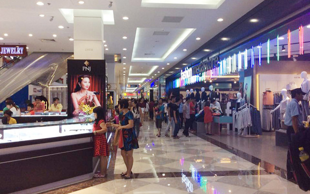 Vincom Plaza Lê Văn Việt