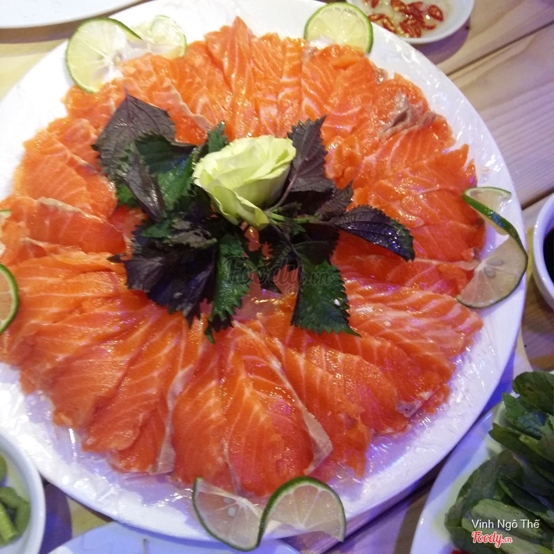 sashimi cá hồi