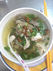 Hủ tiếu mì thập cẩm 