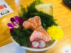 Sashimi cá hồi