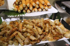Đồ ăn và ko gian ở đây đậm chất châu âu và rất ngon giá cả hợp lí