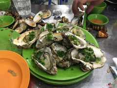 hào nướng mỡ hành