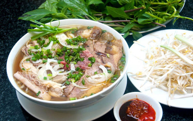 Quán Phở Hòa Nghĩa