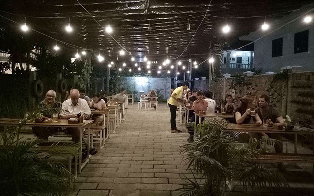 Đông Phú Beer Garden