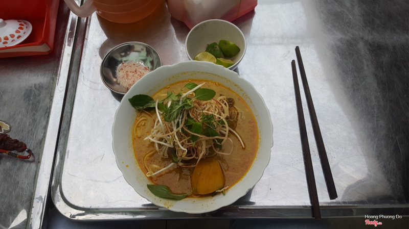 Bún cari vịt