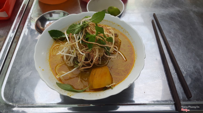 Bún cari vịt