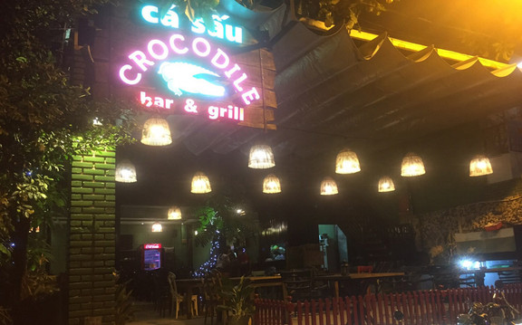 Crocodile Bar & Grill